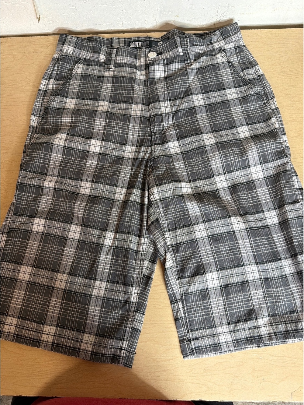 South Pole gray plaid shorts size 34